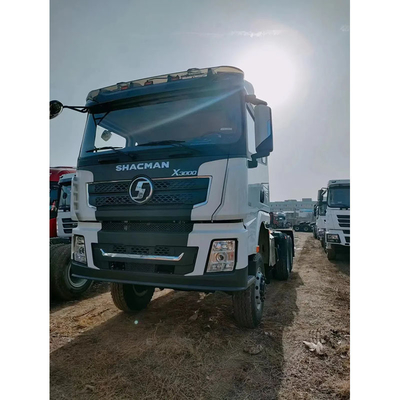 4X2 Tractor Truck Head Trailer Tractor Trucks with Customization and ECE Approved Tires