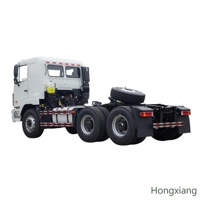 Heavy Duty HOWO A7 Tractor Truck in with Tubeless Tire Design and GCC Certification
