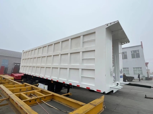 Sinotruk 12 Wheeler 30 Cubic Meters HOWO 40tons 8X4 Tipper Dump Truck for Performance