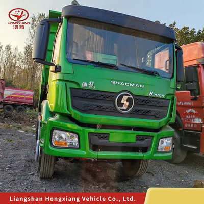 6×4 Drive Wheel HOWO Tractor Truck with Strong Power and Seats