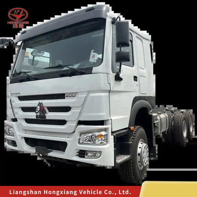 8L Engine Capacity Cylinder Tractor Truck with Manual Window and Heavy-Duty Fuel Tank