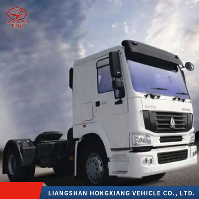 Good Condition Hand Sinotruk Head Tractor Truck with High Capacity and Engine