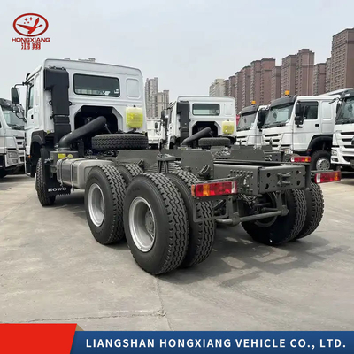 Sinotruk Heavy Truck Segement Tractor Head with Diesel Engine and Customization