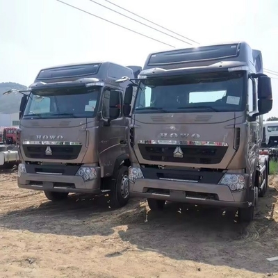 Customization 8.2tons Euro5euro6 HOWO T7 CNG Tractor Trucks for in Chinese Factories