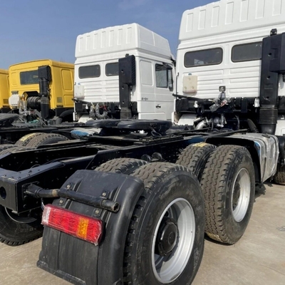 Left Steering HOWO T7 Tractor with Good Condition and 8.2tons Load Capacity