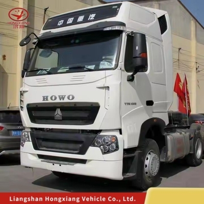 Shandong Sinotruk HOWO T7 Tractor Truck with Front One Diesel Engine and 12.00r20 Tires