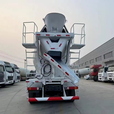 OEM Concrete Pump Mixer Vibrator Truck for Heavy Duty Construction Machinery