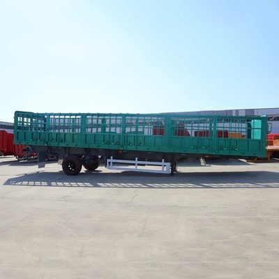 Livestock Transport Semi-Trailer with 3-Axis High Hurdle Cargo and Side Wall Fence