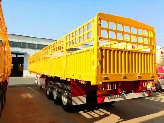 Customizable Cattle/Horse/Sheep Transport Semi Trailer with Pile and Fence Tread 1820mm