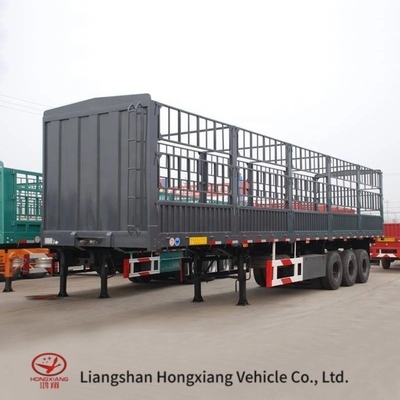 High Wall Truck Semitrailer Gooseneck Horse Trailer with Design and 5.8 tons Capacity