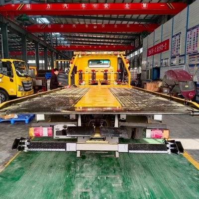 DFAC Flat Bed Recovery Truck with On Line Technical Support and After-sales Service