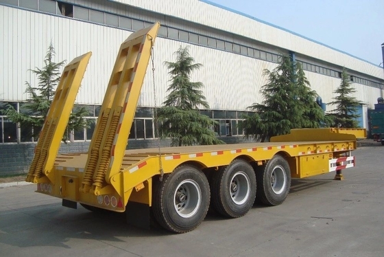 Customization Van-type Low Bed Trailers 3 Axles for Heavy Duty Excavator Transport