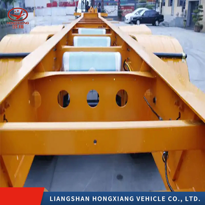 Processed Gooseneck Semi Chassis Parts Flatbed Trailer with 5.5 Tons Capacity Material